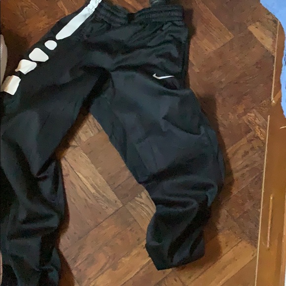 Nike Other - Nike sweatpants